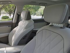 2023款 2.0T 两驱舒享版