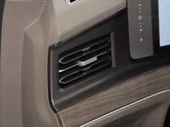 2023款 2.0T 两驱舒享版