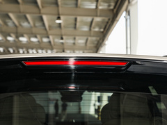 2022款 1.5T 增程式 四驱豪华版