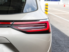 2022款 1.5T 增程式 四驱豪华版