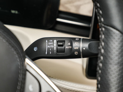 2022款 1.5T 增程式 四驱豪华版