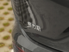 2022款 1.5T 增程式 四驱豪华版
