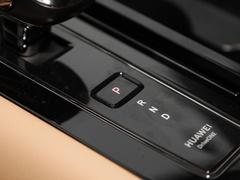2022款 1.5T 增程式 四驱豪华版