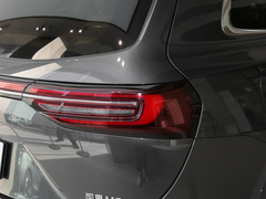 2022款 1.5T 增程式 四驱豪华版