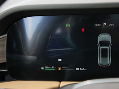 2022款 1.5T 增程式 四驱豪华版