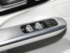 2023款 350 4MATIC 先锋版
