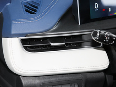 2022款 PLUS 功夫熊猫联名版 1.5T CVT品智型