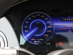 2023款 450 4MATIC 先锋版