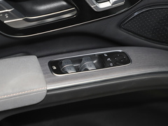 2023款 450 4MATIC 先锋版