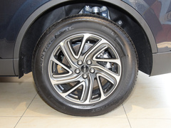 2022款 3.0T V6 四驱尊享版