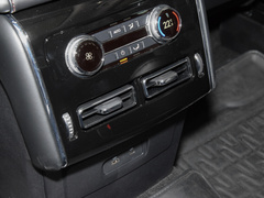 2022款 3.0T V6 四驱尊享版