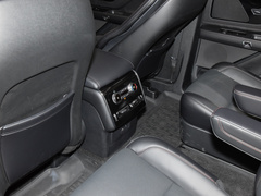 2022款 3.0T V6 四驱尊享版