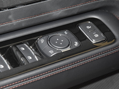 2022款 3.0T V6 四驱尊享版
