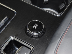 2022款 3.0T V6 四驱尊享版