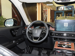 2022款 3.0T V6 四驱尊享版