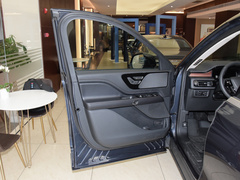 2022款 3.0T V6 四驱尊享版