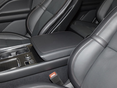 2022款 3.0T V6 四驱尊享版