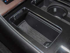 2022款 3.0T V6 四驱尊享版
