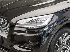 2022款 3.0T V6 四驱尊享版