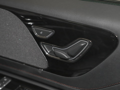 2022款 3.0T V6 四驱尊享版