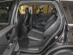 2022款 3.0T V6 四驱尊享版