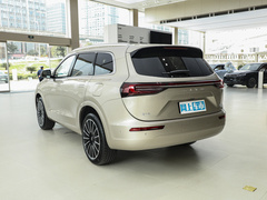 2022款 1.5T 增程式 四驱旗舰版