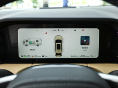 2022款 1.5T 增程式 四驱旗舰版