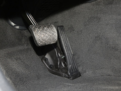 2022款 三次改款 E 300 L 时尚型 运动轿车 