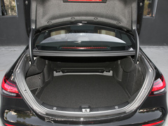 2022款 三次改款 E 300 L 时尚型 运动轿车 