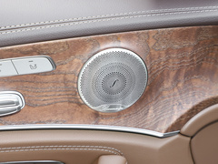 2022款 三次改款 E 300 L 豪华型 轿车 