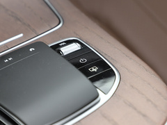 2022款 三次改款 E 300 L 豪华型 轿车 