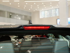 2022款 2.0T 380T 四驱豪华版