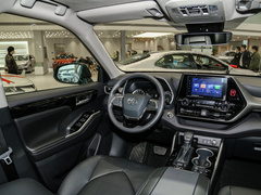2022款 2.0T 380T 四驱豪华版