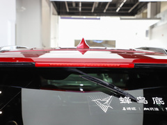 2022款 2.0T 四驱豪华型（蜂鸟版）