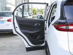 2022款 30.66kWh 两驱贵宾版
免税
