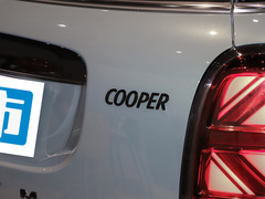 2023款 1.5T COOPER ALL4 鉴赏家