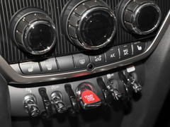 2023款 1.5T COOPER ALL4 鉴赏家
