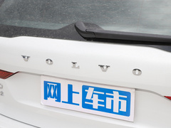 2024款 B5 四驱智逸豪华版