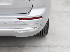 2024款 B5 四驱智远豪华版