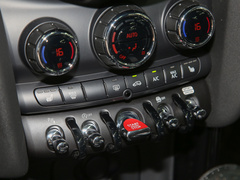 2023款 2.0T JOHN COOPER WORKS ALL-IN