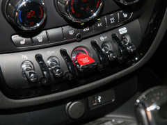 2023款 2.0T JOHN COOPER WORKS ALL-IN
