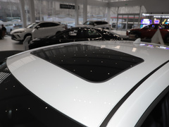 2022款 2.0L 舒适版