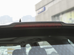 2023款 2.0T 两驱豪华型PLUS