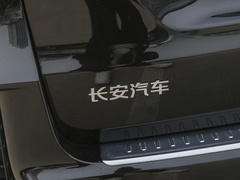 2023款 2.0T 两驱豪华型PLUS