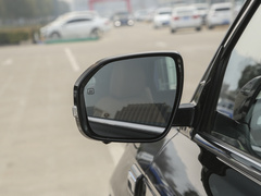 2023款 2.0T 两驱豪华型PLUS