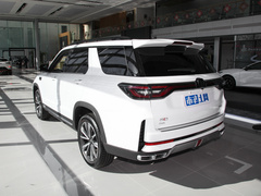 2023款 2.0T 两驱豪华型PLUS