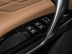 2023款 2.0T 两驱豪华型PLUS