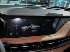 2023款 2.0T 两驱豪华型PLUS