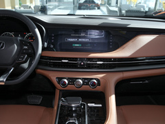 2023款 2.0T 两驱豪华型PLUS