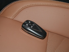 2023款 2.0T 两驱豪华型PLUS